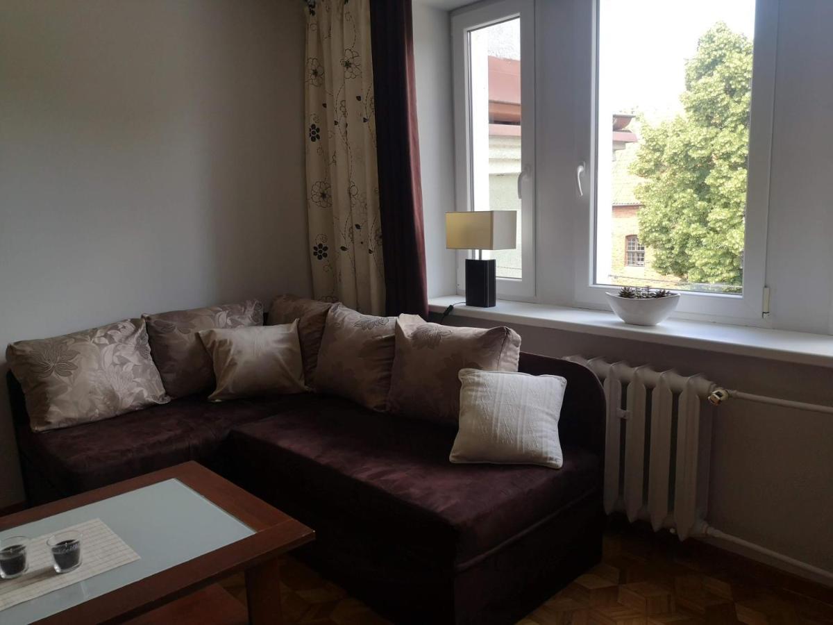 Legata Apartment Ostroda Bagian luar foto
